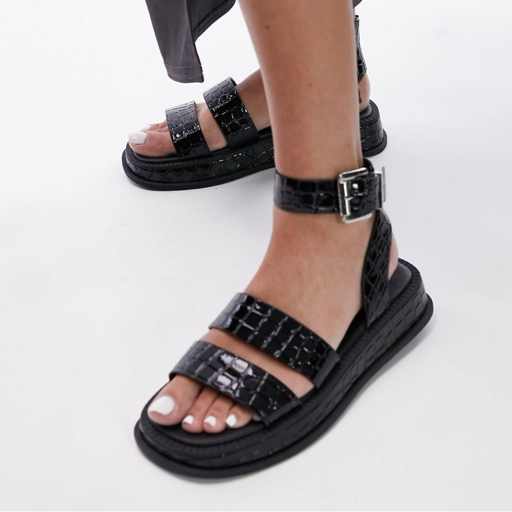 Grace Chunky Sandal in Black Croc